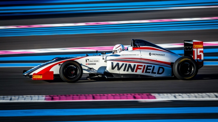 Volant Winfield French F4